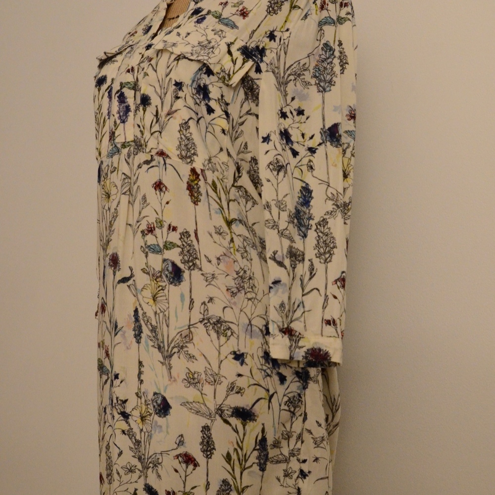 White Floral Print Dress - Picture 4 of 5